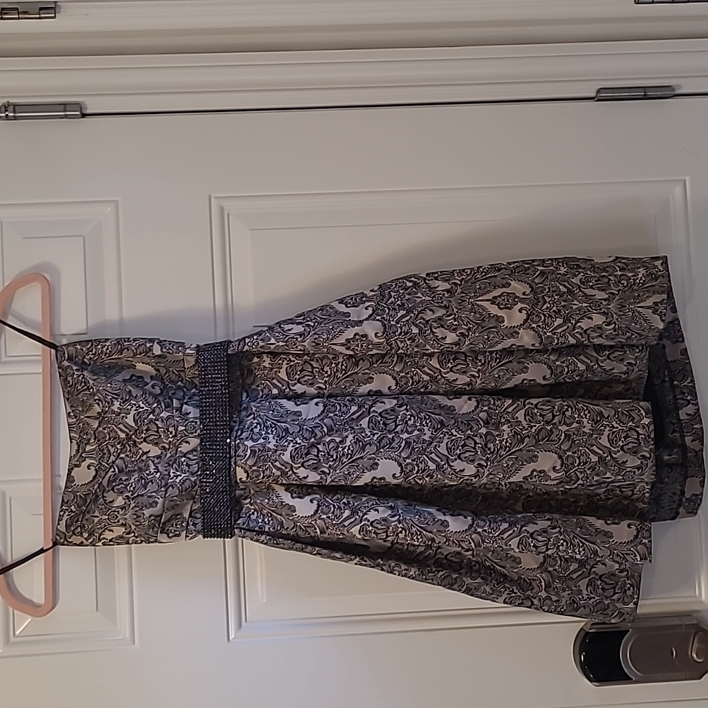 Le Chateau party dress